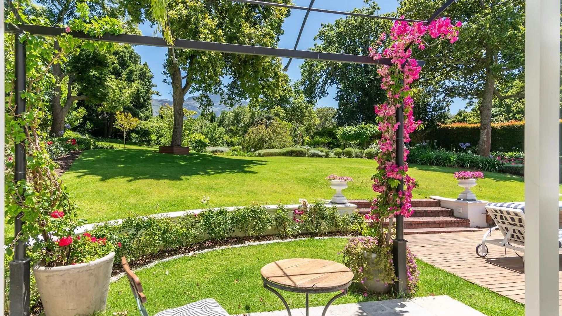 Hohenort Villa - Exclusive Cape Town
